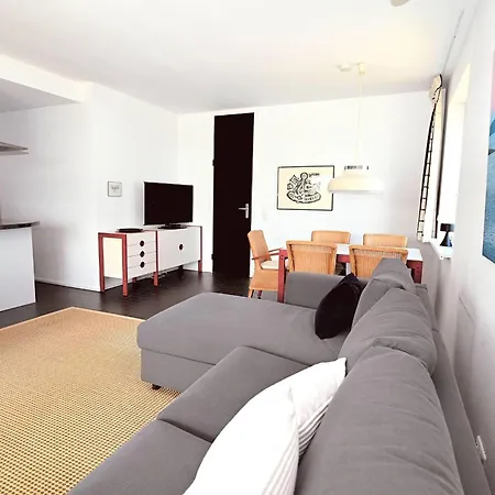 Hohes-ufer-meer-aussicht Apartamento *