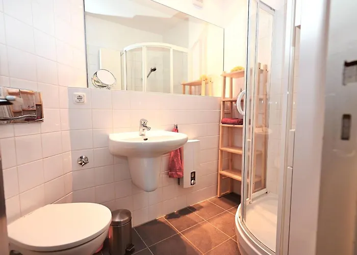 Hohes-ufer-meer-aussicht *